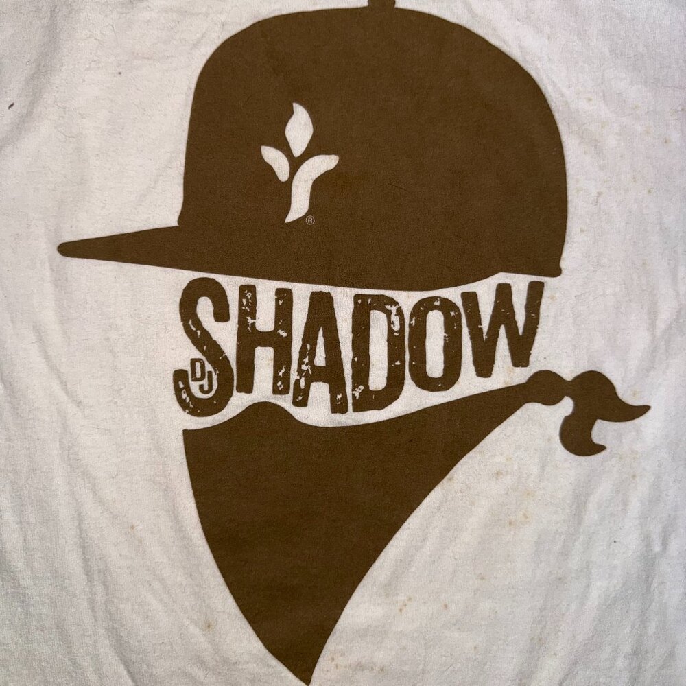 Rare DJ Shadow T-Shirt, M, White with Brown Graffiti Artist Graphic Design